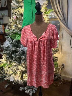 St. John’s Bay Coral Pink Paisley Peasant Tunic